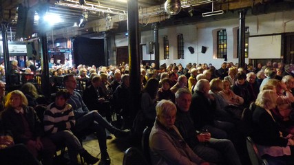 Theater Laboratorium "Der Mann, der niemals weinte"