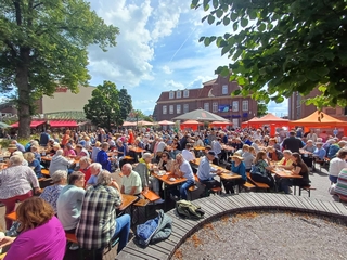 Leeraner Teetied 2025